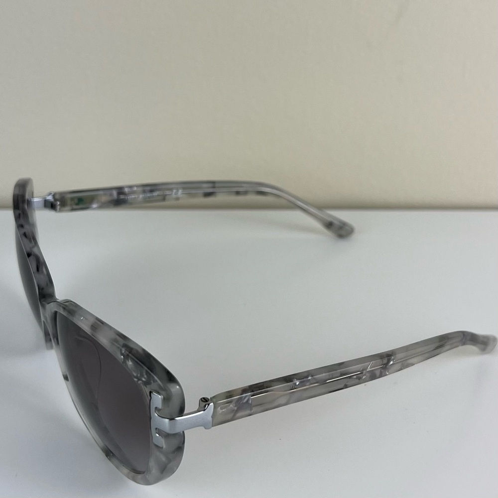 TORY BURCH GRAY SUNGLASSES - Picture 2 of 9